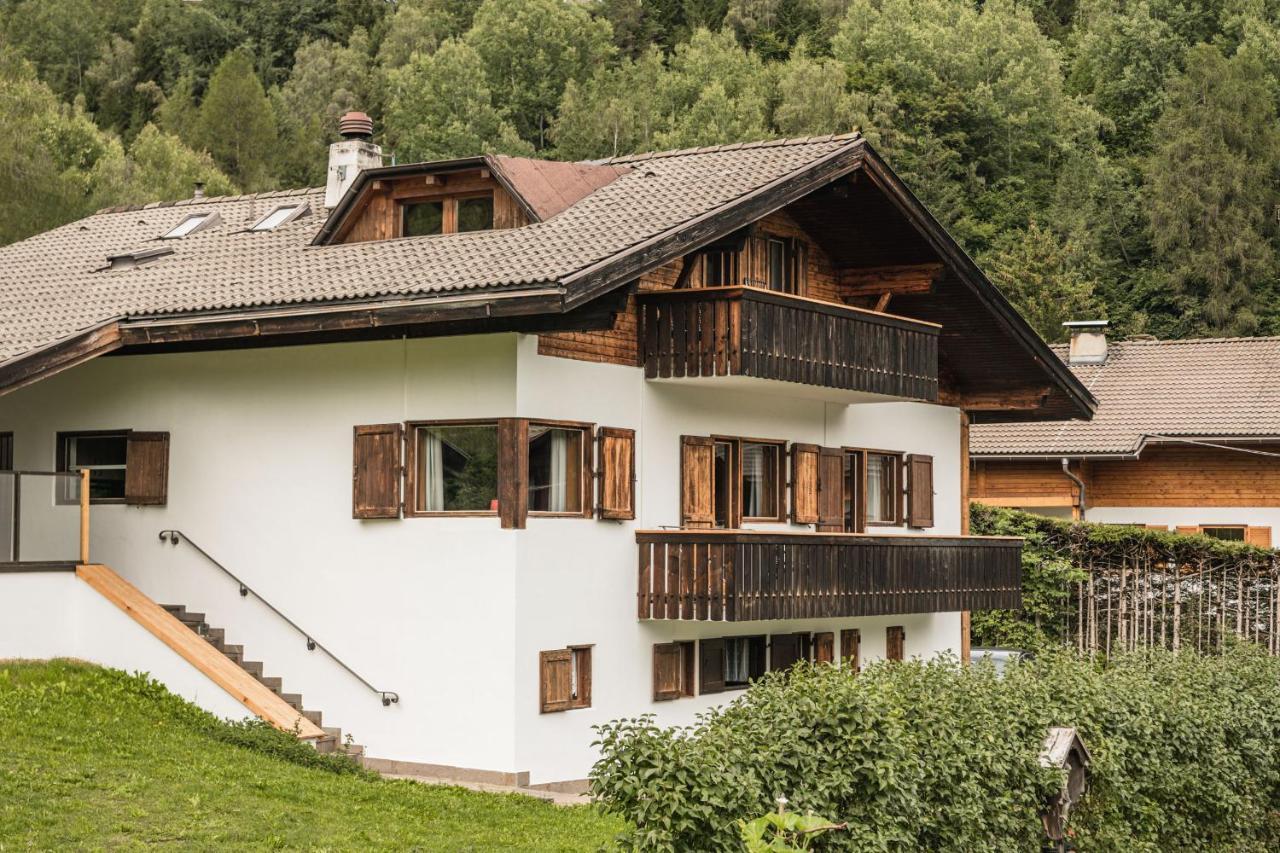 Chalet Scherlin オルティゼーイ エクステリア 写真