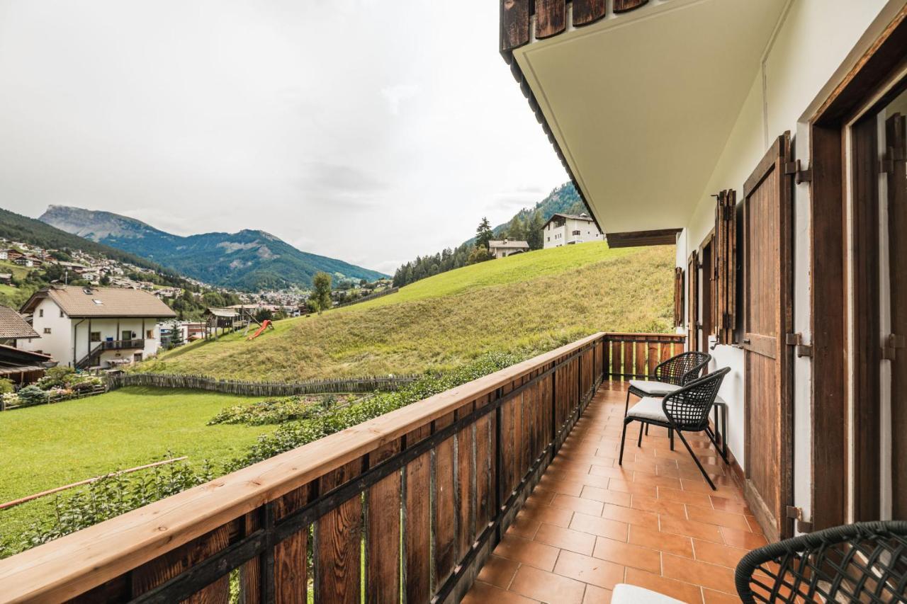 Chalet Scherlin オルティゼーイ エクステリア 写真
